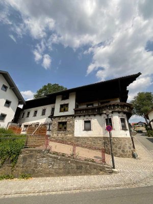 Charmantes Stadthaus mit Werkstatt und Stellplätzen – Wohnen & Arbeiten unter einem Dach!