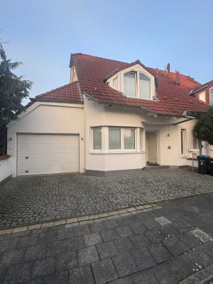 Exklusive Designer-Doppelhaushälfte Smart Home, Sauna & Garten,Nähe Düsseldorf, provisionsfrei!