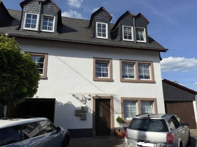 Vermietetes 3 Familienwohnhaus in Ortslage der Gemeinde Gevenich