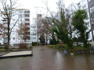 Helle, sehr gut geschnittene 3 Zimmer-Wohnung von privat