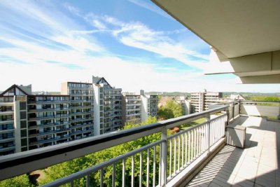 Vierzimmerwohnung mit zwei großen Balkonen