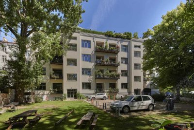 Modern ausgestattetes Dachgeschoss nahe Alexanderplatz mit Parkblick!