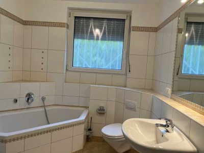 Ruhige 1-Zimmer Wohnung mit Balkon in Wiesbaden-Sonnenberg