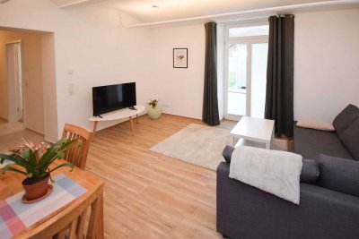 In bester Lage! Traumhafte, möblierte 2-Zimmer-Wohnung mit Terrasse und Burgbergblick!