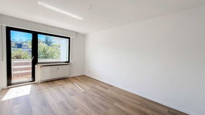 ERSTBEZUG nach Sanierung: 2-Zimmer-Wohnung 
mit Balkon in Essen-Frintrop