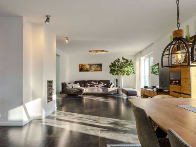 Spektakuläres Einfamilienhaus im Stadtvilla-Stil mit parkartigem Südgarten +Outdoor-Salz-Pool und DG