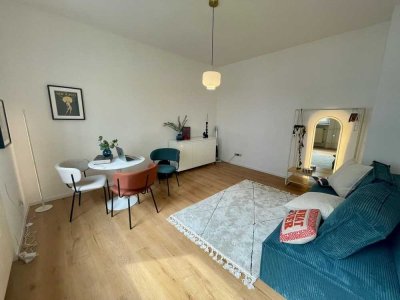 Freie 1-Zimmer Wohnung mit Einbauküche in zentraler Lage - provisionsfrei