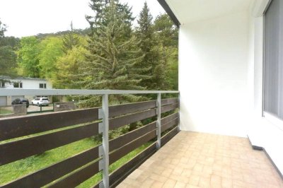RESERVIERT! Sonnige und neuwertige 2 Zimmerwohnung inkl. 2 Loggias in Baden Ruhelage!