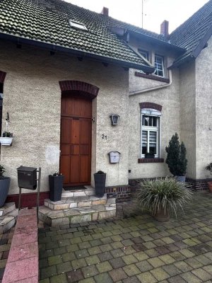 Charmantes Haus in Duisburg-Neumühl - Perfekt für Familien und Paare