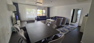Helle 3,5-Zimmer-Wohnung mit Balkon, Garage und moderner Ausstattung in Eberdingen-Hochdorf