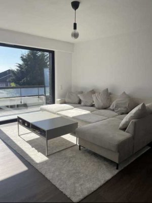 Erstbezug nach Sanierung: ansprechende 2-Zimmer-Wohnung mit EBK und Balkon in Velbert