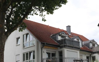 4-Zi. Atelierwohnung in Frankfurt/M.-Nieder-Erlenbach