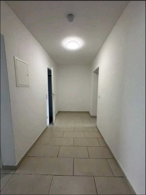 � Stilvolle 2-Zimmer-Wohnung mit neuer Einbauküche in Frankfurt-Oberrad ✨