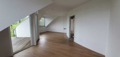 Exklusive 3-Zimmer Penthouse-Wohnung mit Terrasse in Willich-Neersen