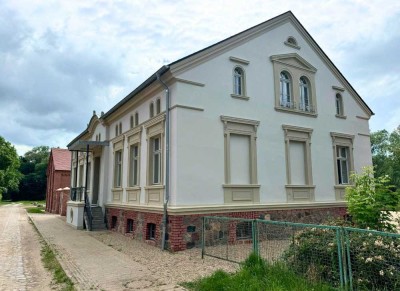 Stilvolle 3-Raum-EG-Wohnung mit gehobener Innenausstattung mit Einbauküche in Temnitztal