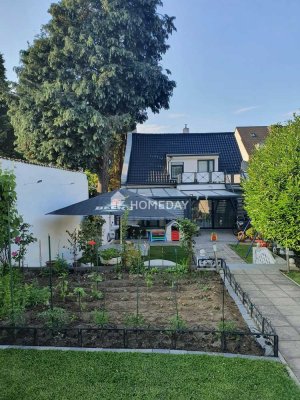 Zwei Einfamilienhäuser mit Garten, Terrasse, Balkon und Wintergarten auf 208 m²