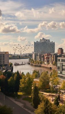 *Courtagefrei* Unverbaubarer Blick auf die Elbe & Elbphilharmonie, Süd-Westausrichtung im THE LYTE