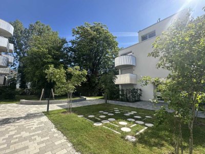 Lichtdurchflutete Penthouse-Wohnung mit großer Dachterrasse zu vermieten