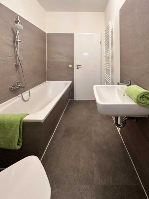 TOP PREISANGEBOT: Süßes Nest mit Balkon und Wannenbad