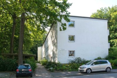 Modernisierte Erdgeschosswohnung mit Einbauküche