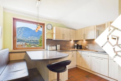 Großzügige 4-Zimmer-Wohnung mit viel Potenzial in idyllischer Ruhelage zu kaufen!