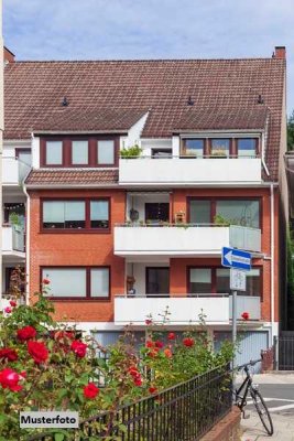Platz für alle + Ehem. Fachwerk-Hofanlage (3 Wohnungen) +