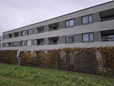 2-Zimmer EG-Wohnung mit Aufzug und Terrasse in Gersthofen