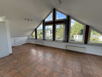 Schicke Dachgeschosswohnung Esslingen-Sulzgries