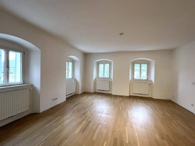 Top 2.2 - Bezugsfertig: Wohnen mit besonderem Flair