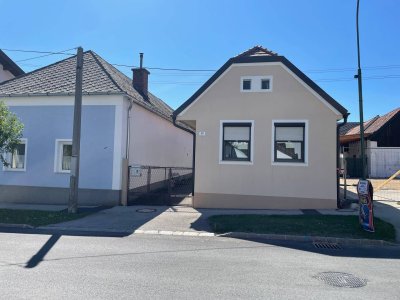 Traditionelles Burgenländisches Streckhaus