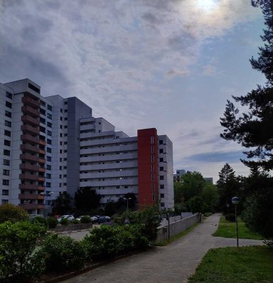 Provisionsfrei: Attraktive 4-Zimmer-Wohnung in Griesheim bei Darmstadt
