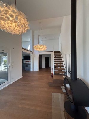 Exklusive Galerie- und Designerwohnung mit atemberaubender Seesicht