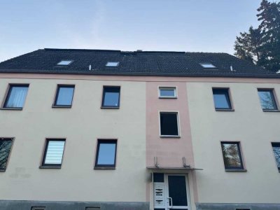 Zwei solide Mehrfamilienhäuser mit attraktiver Renditechance in Anderbeck