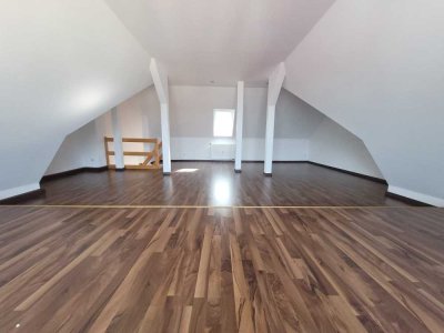 Einzigartige 139m²-Maisonette mit Tageslichtbad und Galerie jetzt verfügbar!