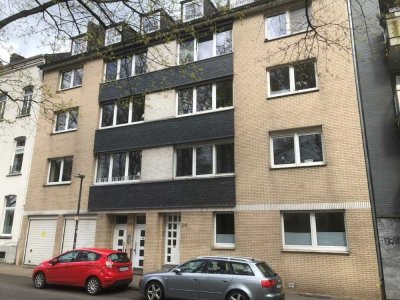 Schöne 3 Zimmer Wohnung mit Balkon in TOP Lage
