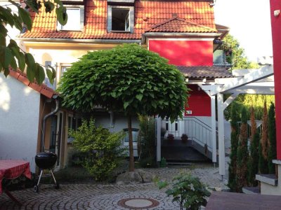 Schöne 2,5 Zimmer Wohnung