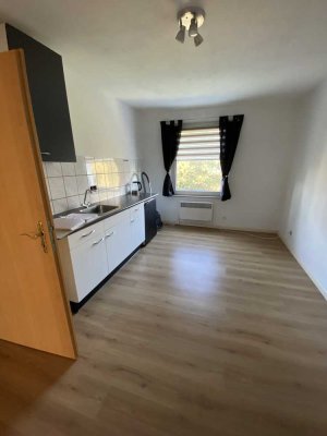 Schöne 1 Zimmer Wohnung mit Küchenzeile in GE-Beckhausen!