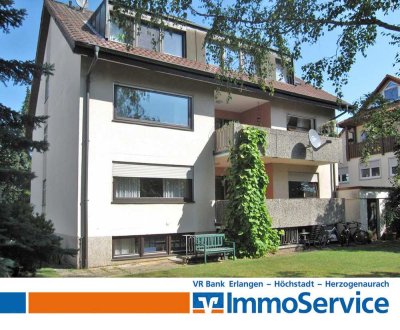 Stattliches Dreifamilienhaus in Ortslage