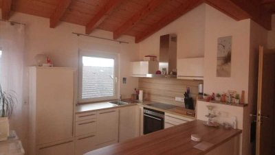 Ansprechende, gepflegte 2-Zimmer-DG-Wohnung mit gehobener Innenausstattung in Schriesheim