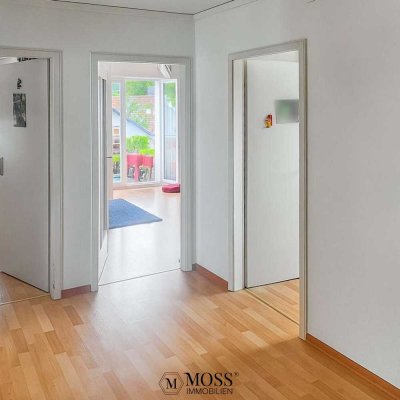 Wohnglück unter dem Dach – 3 Zimmer Wohnung in Gundelfingen / Freiburg mit Blick ins Grüne