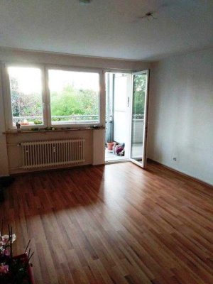 2-Zimmer Wohnung mit Balkon in Maintal-Bischofsheim