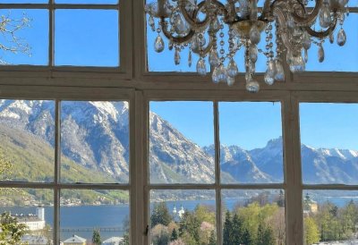 Zauberhafte Salzkammergut-Villa im Dornröschenschlaf - in repräsentativer Villenlage, mit spektakulärem, unverbaubarem See- und Bergblick