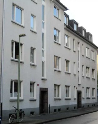 Attraktive 2,5-Zimmer-Wohnung mit gehobener Innenausstattung in Duisburg