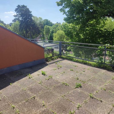 Gute Lage Welfenallee Maisonettenwohnung mit Dachterrasse