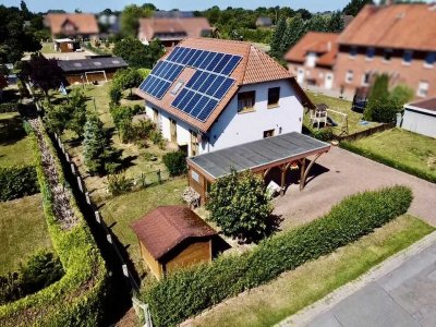 Reiteridylle trifft Wohnkomfort: Einzigartige Immobilie mit Stallungen