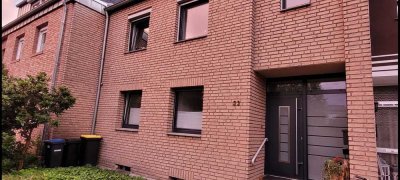 Helle 3-Zimmer-Wohnung mit Balkon in ruhiger Lage in Pulheim