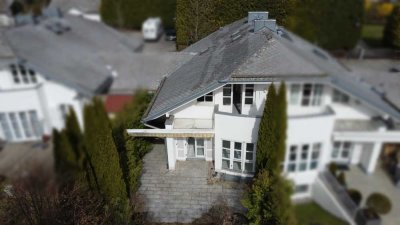 Stilvolle Doppelhaushälfte in gepflegter Siedlungslage Nähe Starnberger See!