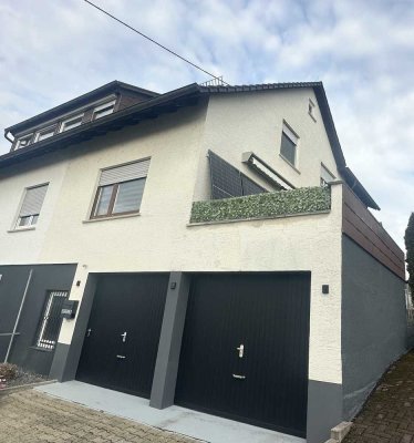 Attraktive DHH mit großer Terrasse, kleinem Garten und Doppelgarage in ruhiger Lage von Riederich