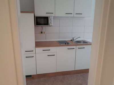 2- Zimmer Wohnung mit neuer Einbauküche