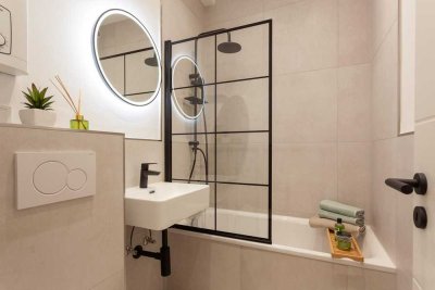 Wunderschönes, renoviertes Apartment mit Balkon und Blick ins Grüne